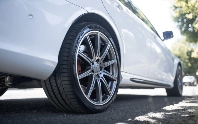Mercedes-Benz Klasa E cena 279000 przebieg: 53800, rok produkcji 2015 z Oleśnica małe 172